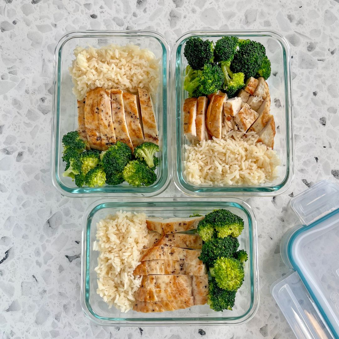 Snapware? Total Solution? Pyrex? Glass 2-cup Rectangle Food Storage with Plastic Lid - Image 3